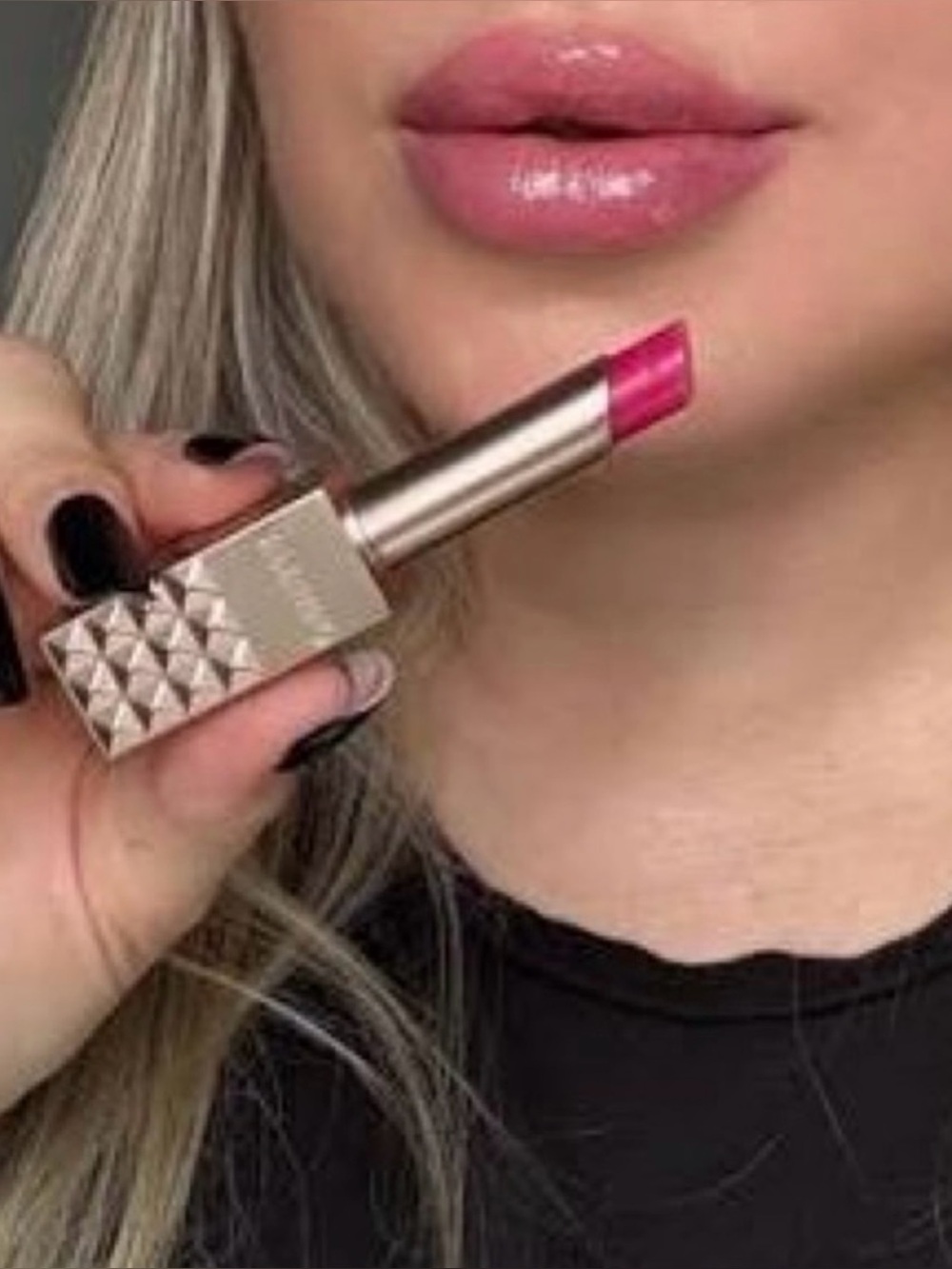NWT Valentino authentic spike Valentino disco lip balm color 302R extra pink